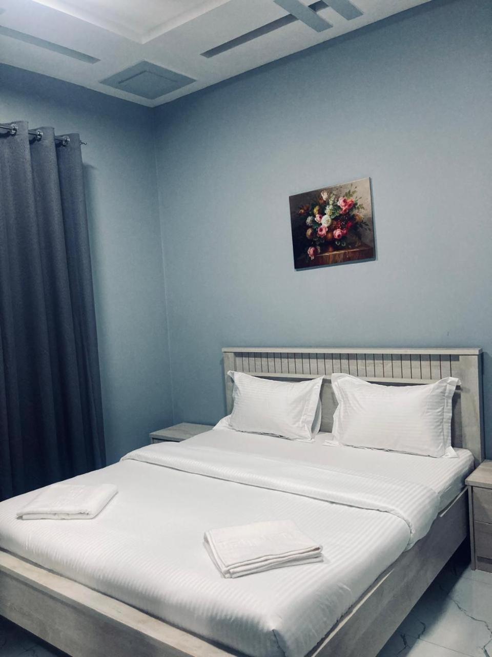 Paris Furnished Apartments - Tabasum Group Ajman Extérieur photo